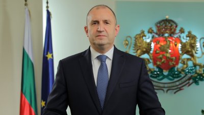 Румен Радев: Единението и волята са пътят за постигане на националните идеали и защитата на българския интерес