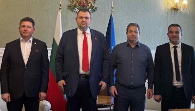 Кметовете на Главиница и Ситово поискаха да станат част от ДПС - Ново начало, Делян Пеевски ги прие
