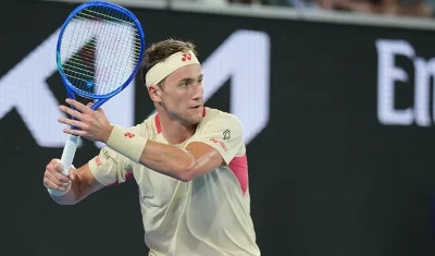 Каспер Рууд с първа победа над Медведев в Мадрид