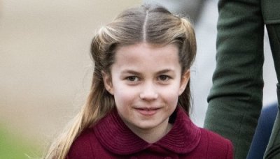 Принцеса Шарлот отбеляза десетия си рожден ден (СНИМКИ)