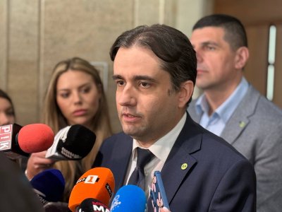 Божанов: Очакваме управляващите да спрат да крият информацията за контрабандния канал (ВИДЕО)