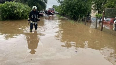 Социални работници ще обиколят пострадалите домакинства в Монтанско и Врачанско
