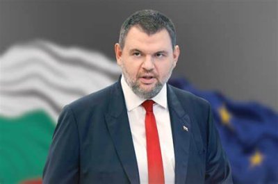 Делян Пеевски: Днес празнуваме деня на храбростта и Българската армия - 6 май, честит празник!