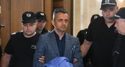 Бившият шеф на митниците в Пловдив остава в ареста &ndash; съдът потвърди задържането на Беляшки