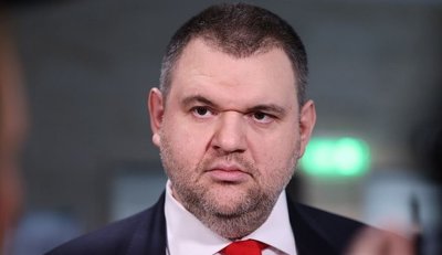 С призива на Делян Пеевски всички общини в страната засилват и ограничават контрола на тротинетките в населените места