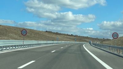 Ограничено движение към Варна на АМ &bdquo;Хемус&ldquo; заради ремонти