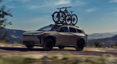 Toyota представи в САЩ новия си електрически кросоувър bZ Woodland