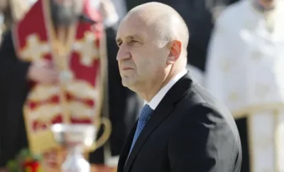 Президентът Радев ще отбележи 24 май в Благоевград с шествие, слово и среща с абитуриенти