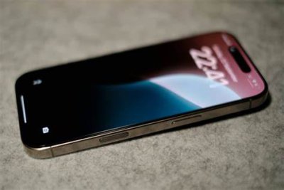 iPhone 16 оглави класацията по продажби за годината