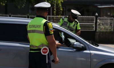 Нова схема за измама: Мним полицай &ldquo;глобил&rdquo; възрастен шофьор и му взел всичките пари