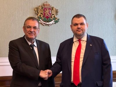 ИЗВЪНРЕДНО: КРАЙ НА ВОЙНАТА! ДПС се обединява под лидерството на Делян Пеевски