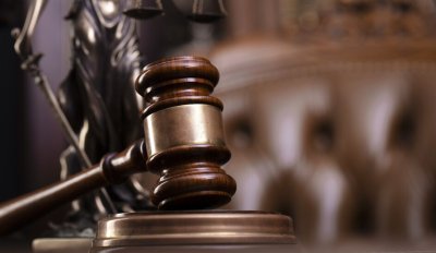 Прекратиха делото срещу петима лекари, обвинени в източване на НЗОК
