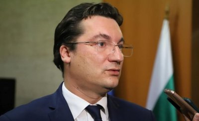 Крум Зарков: Референдумът за еврото е фалшиво лекарство за недоверието в управлението