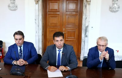 ПП подготвя вот на недоверие с фокус върху корупцията и &bdquo;сивите мрежи&ldquo;