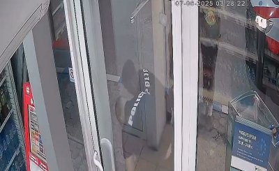 &ldquo;АФЕРА" със скандално ВИДЕО: Вижте как полицаи бият и душат вързания с белезници и починал по-късно Явор от Варна!