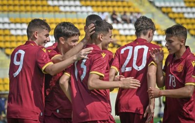 България U15 разгроми Ботев Пловдив U16 с 6:0 в контрола