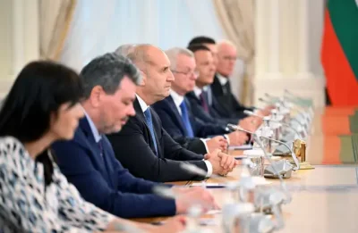 Президентите на Казахстан и България проведоха преговори в разширен формат