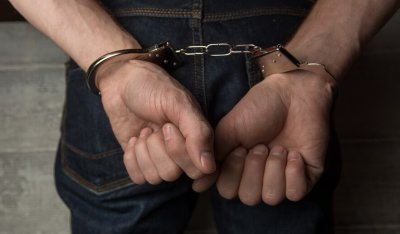 Задържаха младеж след серия от бомбени заплахи в Кърджали
