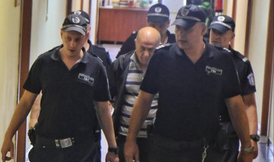Съдът остави в ареста шофьора, отговорен за катастрофата с 12-годишната Сияна Попова