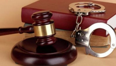 Прокуратурата повдигна обвинения за семейно изнудване за 500 000 евро