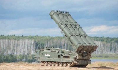 Украинското разузнаване: Русия произвежда близо 200 ракети всеки месец