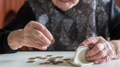 От днес пенсиите се увеличават с 8,6% по Швейцарското правило