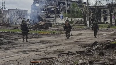 Русия обяви превземането на село в Донецка област