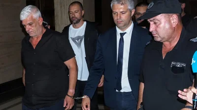 Защитата на Коцев атакува обвиненията с жалба срещу ареста му &ndash; нов протест и международна реакция
