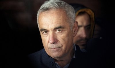 Бившият кандидат за президент на Румъния Калин Джорджеску остава под съдебен контрол