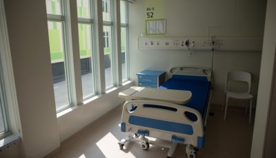 НЗОК, ДАНС, "Медицински надзор" и АДФИ започват извънредни проверки в болниците