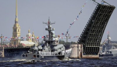 Русия отмени военноморския парад заради съображения за сигурност