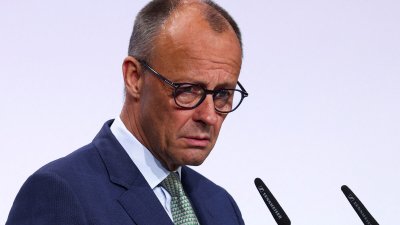 Мерц: Европа твърде дълго време разчиташе на защитата от САЩ