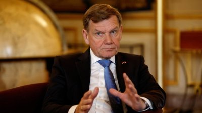 Берлин: Опитите за контрол над антикорупционните служби блокират пътя на Украйна към ЕС