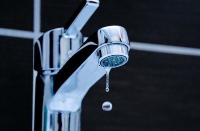 Протест в Брезник заради водната криза &ndash; хората искат чиста питейна вода