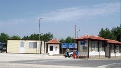 Протест и контрапротест се проведоха пред руската военна база в Армения