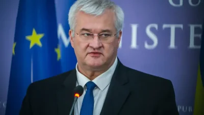 Киев реагира на унгарската забрана за влизане на украински военен командир