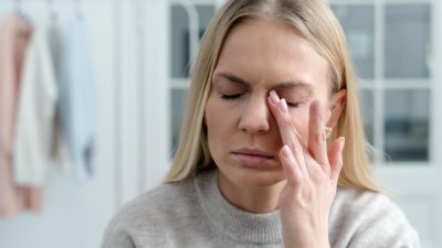 Имате тъмни кръгове под очите? Ето как да се отървете от тях