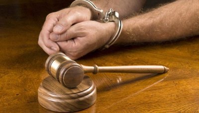 Учителят, задържан за педофилия в София, остава в ареста