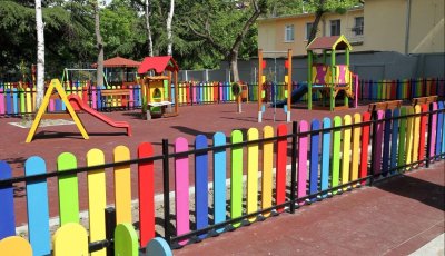 Две деца избягаха от детска градина в Сапарева баня