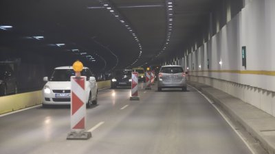 Ограничават движението в тунел &bdquo;Люлин&ldquo; за почистване и боядисване