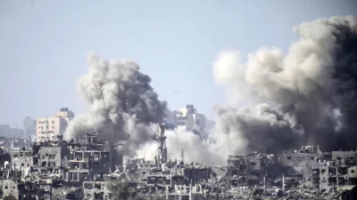 Израелски военни убиха четирима палестинци край пункт за помощи в Газа