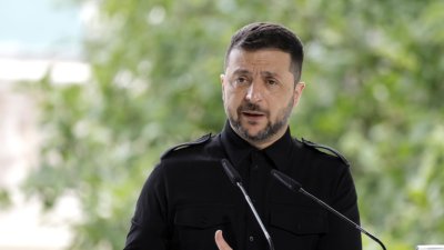   Зеленски: Украйна има нужда от 1 млрд. долара месечно за американски оръжия