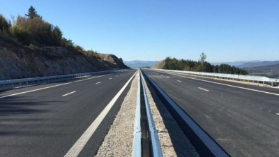 Ограничават движението по АМ &bdquo;Хемус&ldquo; в посока Варна