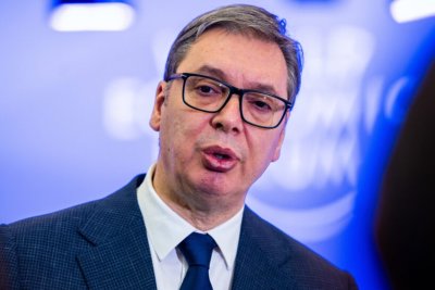 Вучич: Чужди държави харчат милиарди, за да разпаднат Сърбия