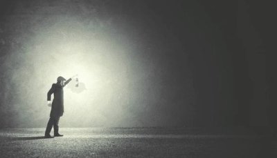 Тъмната истина за вашите герои