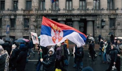 Външното разузнаване на Русия: ЕС готви &ldquo;сръбски Майдан&rdquo;