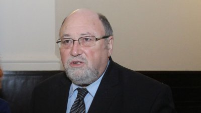 ЕКСКЛУЗИВНО В MEDIAMALL: Александър Йорданов клепал безплатно колегите си писатели на ДС