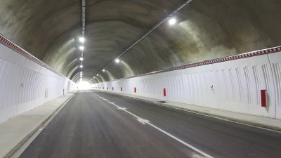 Ограничено движение в тунел &bdquo;Траянови врата&ldquo; на АМ &bdquo;Тракия&ldquo;