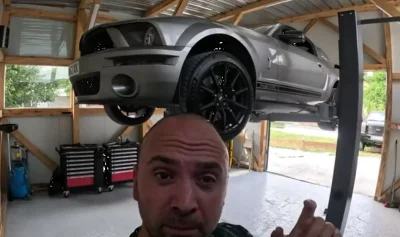 Разполовеният на "Ботевградско шосе" Ford Mustang Shelby е бил 800 к.с.