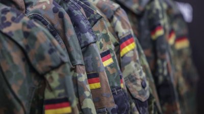 Германския министър на отбраната: Гответе се за война с Русия през 2029г.